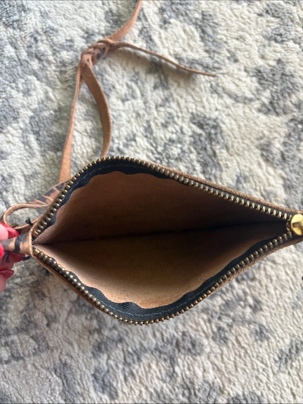 Leopard Print Wristlet Clutch - Brown/Black